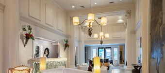 International House Hotel