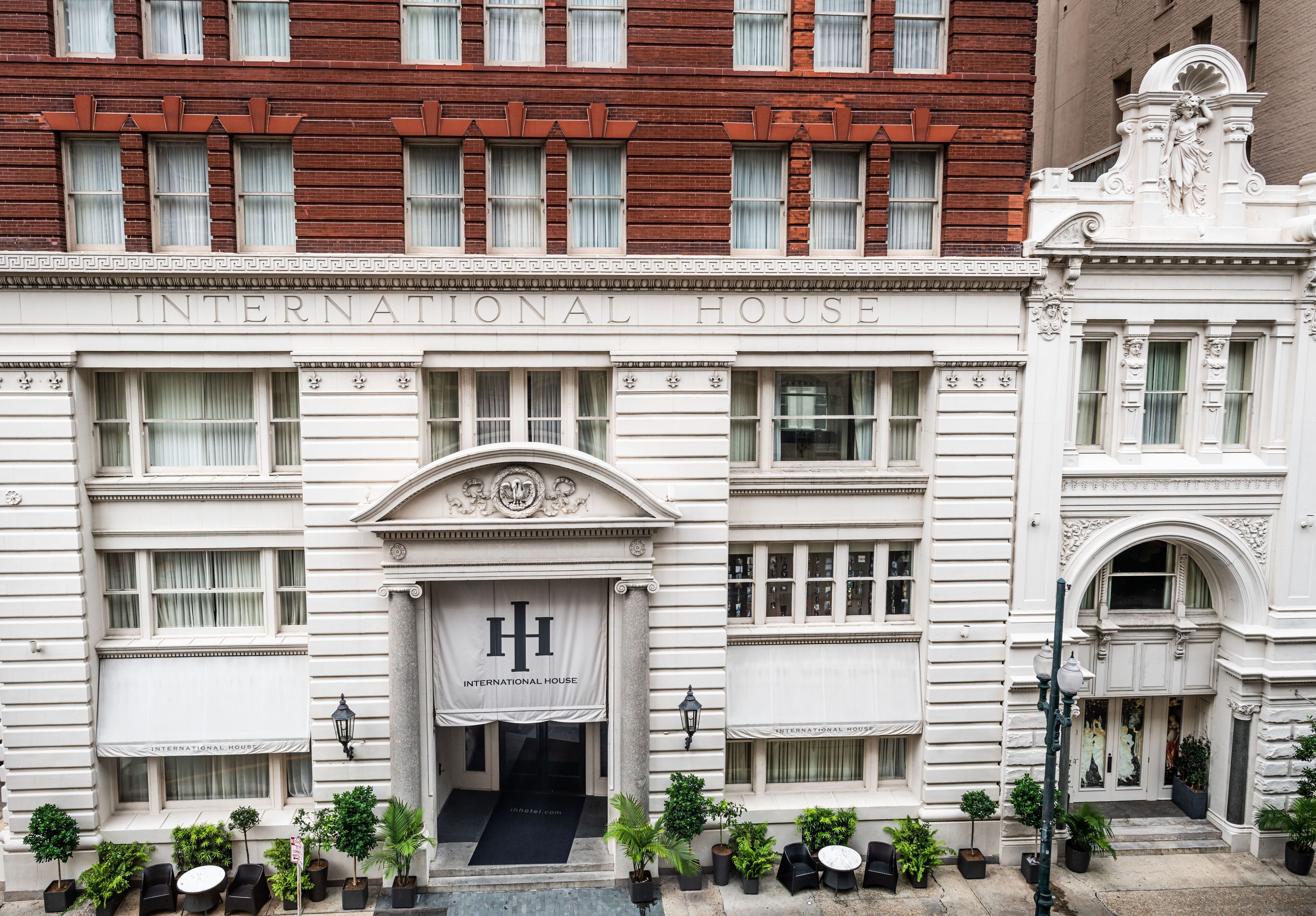 Photo - International House Hotel