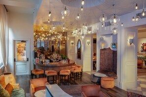 Bar (en la propiedad)