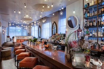 Bar (on property) at International House Hotel