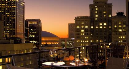 International House Hotel