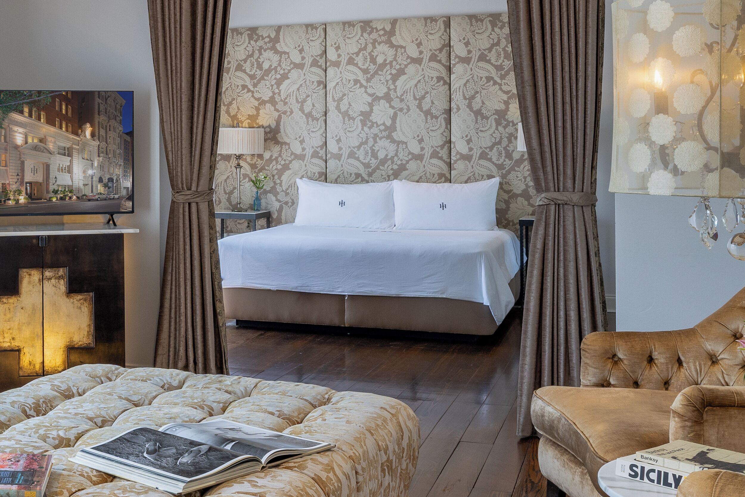 Photo - International House Hotel