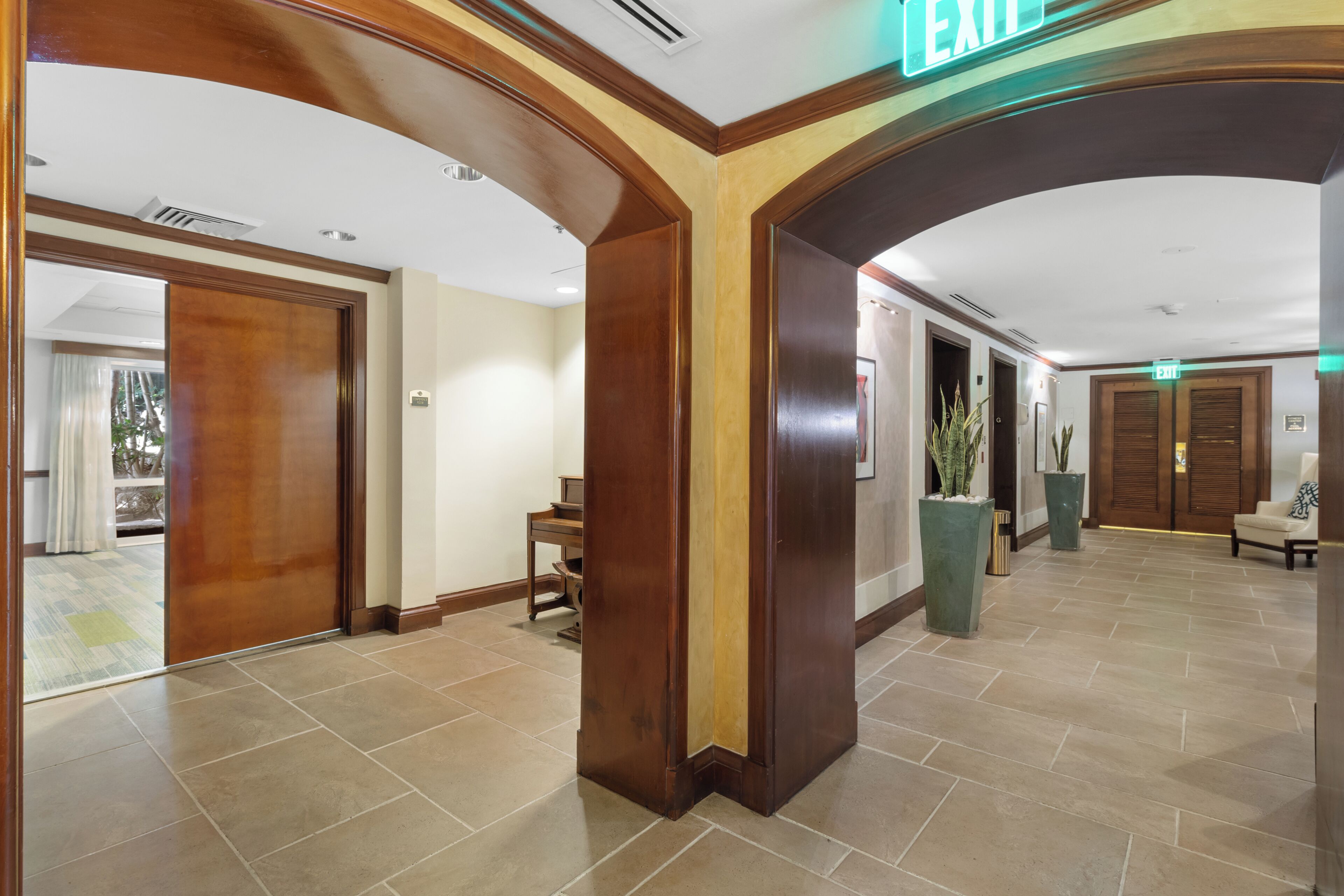 Photo - Mutiny Hotel