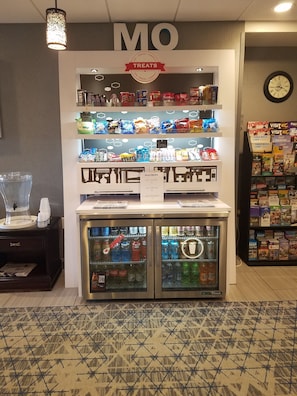 Snack bar
