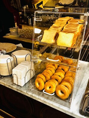 Petit déjeuner continental compris tous les jours