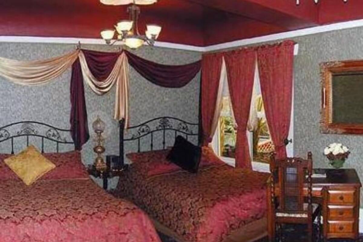 Coffres-forts dans les chambres, rideaux occultants