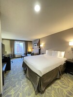 Suite estudio, 1 cama de matrimonio grande con sofá cama, no fumadores | Escritorio, tabla de planchar con plancha, wifi gratis y ropa de cama
