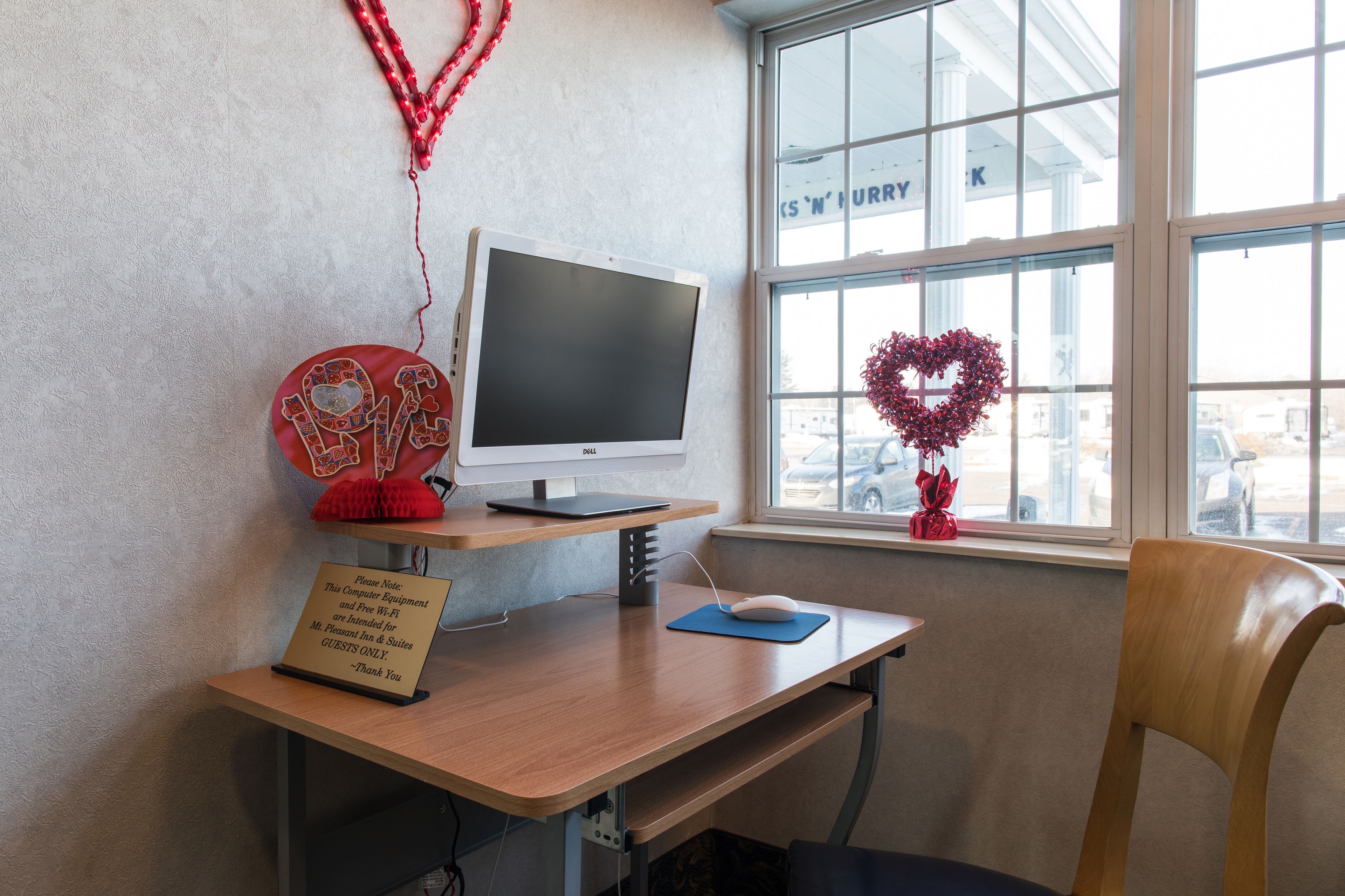 in-room business centre