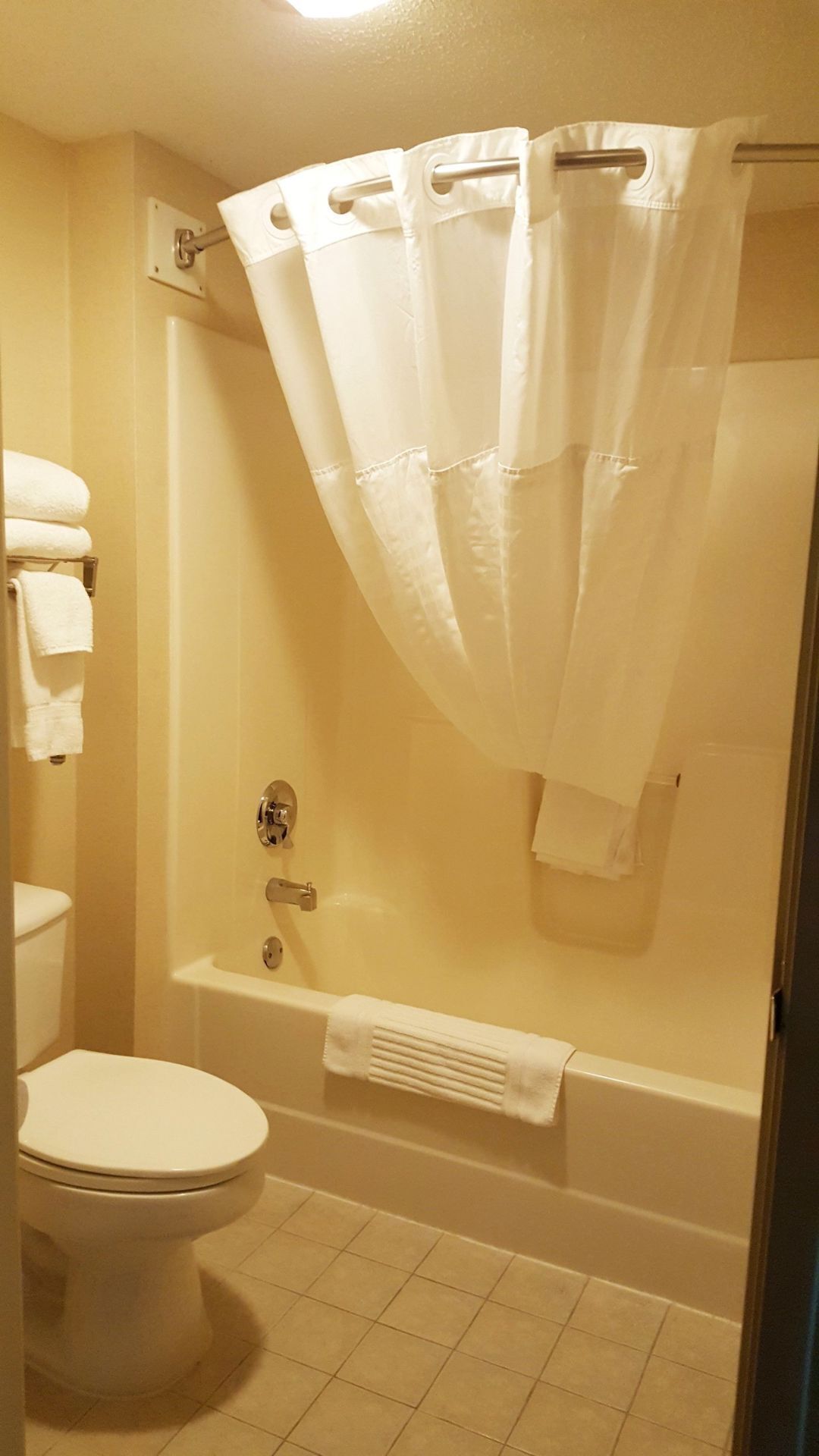 Bathroom | Hair dryer, towels