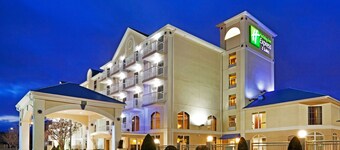Holiday Inn Express & Suites Asheville SW - Outlet Ctr Area by IHG