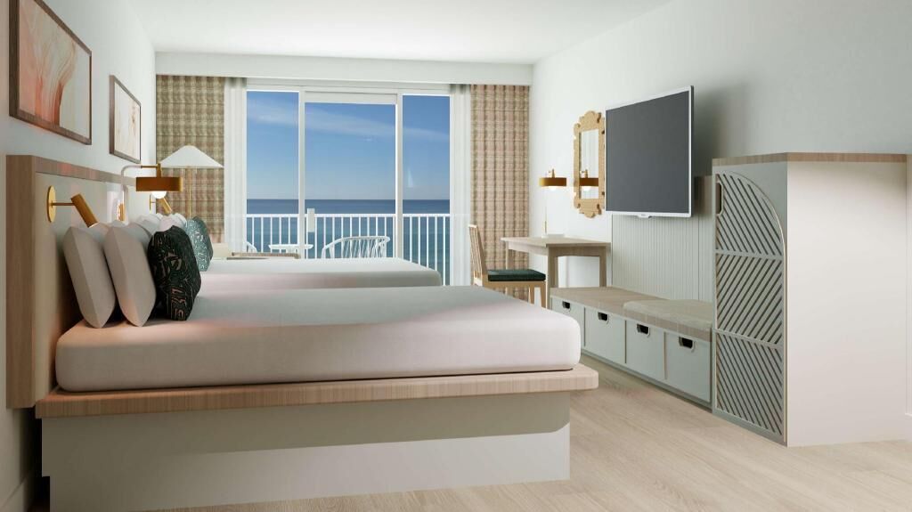 Hypo-allergenic bedding, in-room safe, desk, laptop workspace