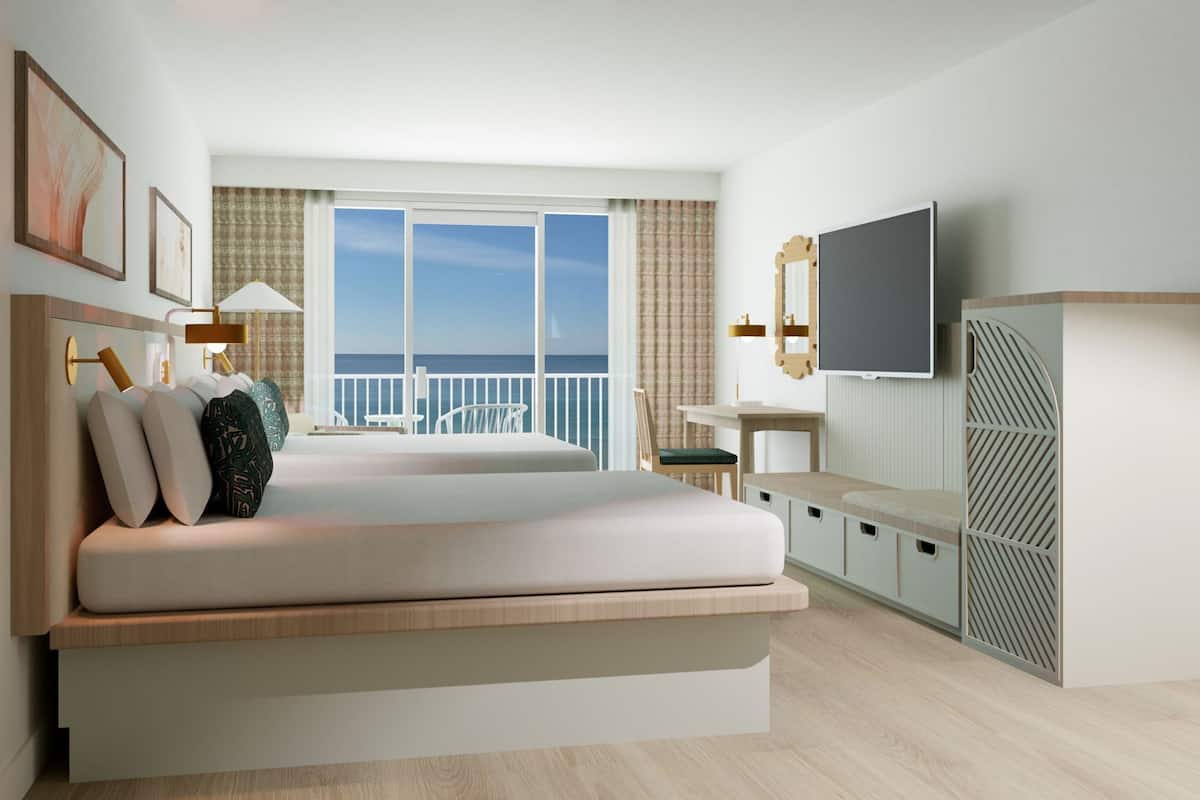 Hypo-allergenic bedding, in-room safe, desk, laptop workspace