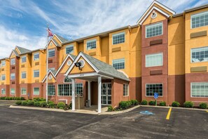 Exterior - Quality Inn Grove City - Columbus South (Grove City)