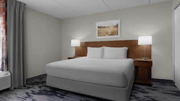 Premium bedding, in-room safe, desk, iron/ironing board