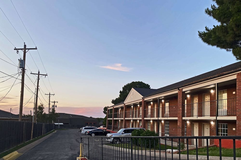 Rodeway Inn