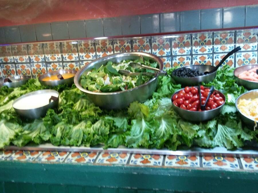 Lunch and dinner served, Mexican cuisine