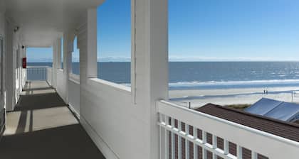 Seaside Inn Oceanfront
