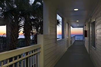 Hallway at Seaside Inn Oceanfront
