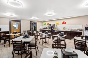 Desayuno continental incluido todos los días 