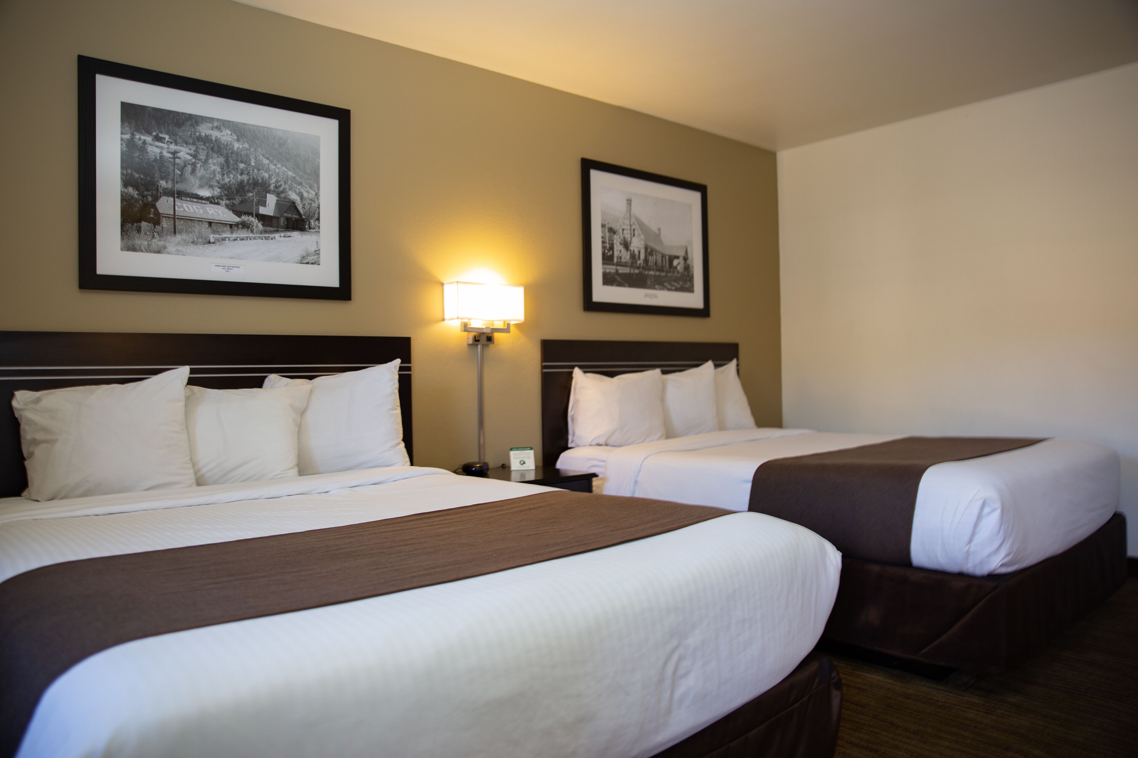 two queen bed room non smoking | 1 bedroom, iron/ironing board, free wifi, bed sheets