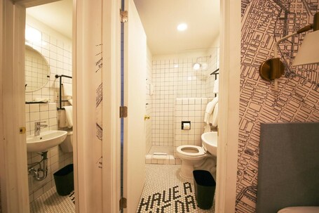 Doxie Hotel - Image 3