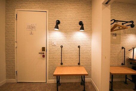 Doxie Hotel - Image 11