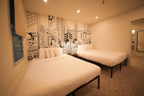 客房內保險箱、書桌、熨斗/熨衣板、免費無線上網