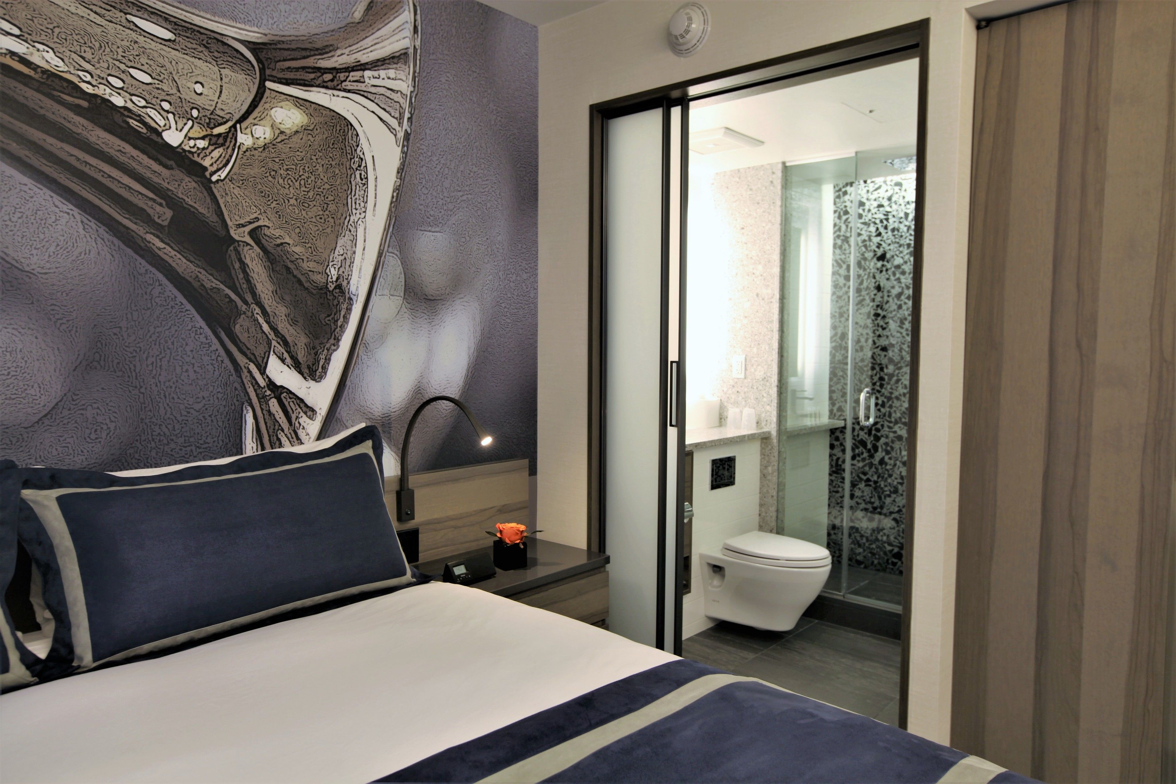 1 bedroom, premium bedding, down duvets, in-room safe