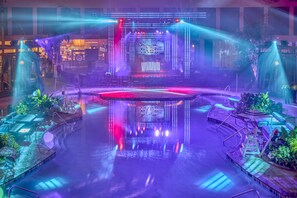 Indoor pool, pool cabanas (surcharge), pool loungers