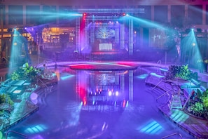 Indoor pool, pool cabanas (surcharge), pool loungers