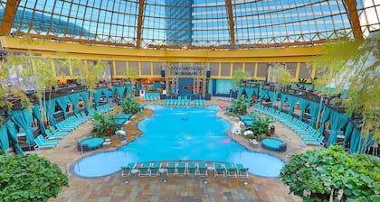 Harrahâs Resort Atlantic Cityâ A Caesars Rewards Destination