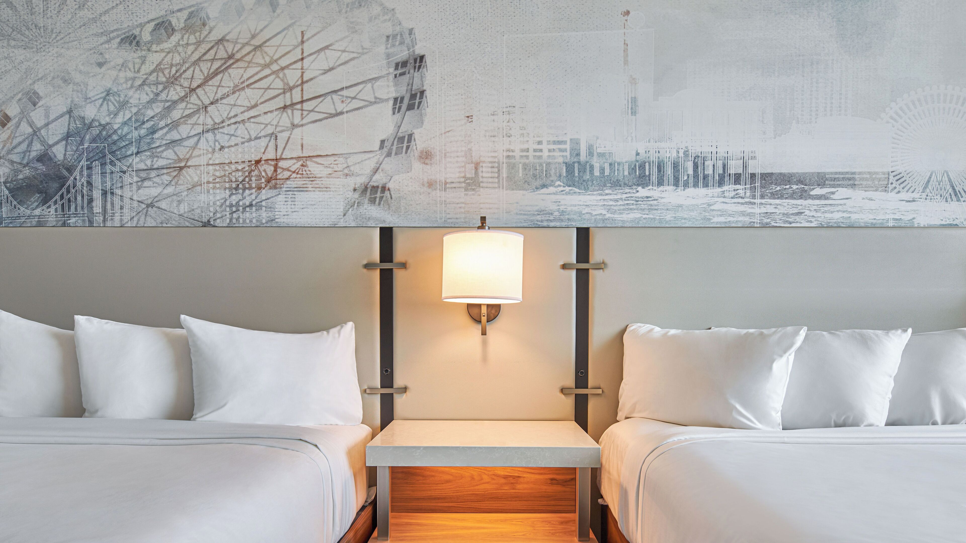 In-room safe, laptop workspace, blackout drapes, iron/ironing board