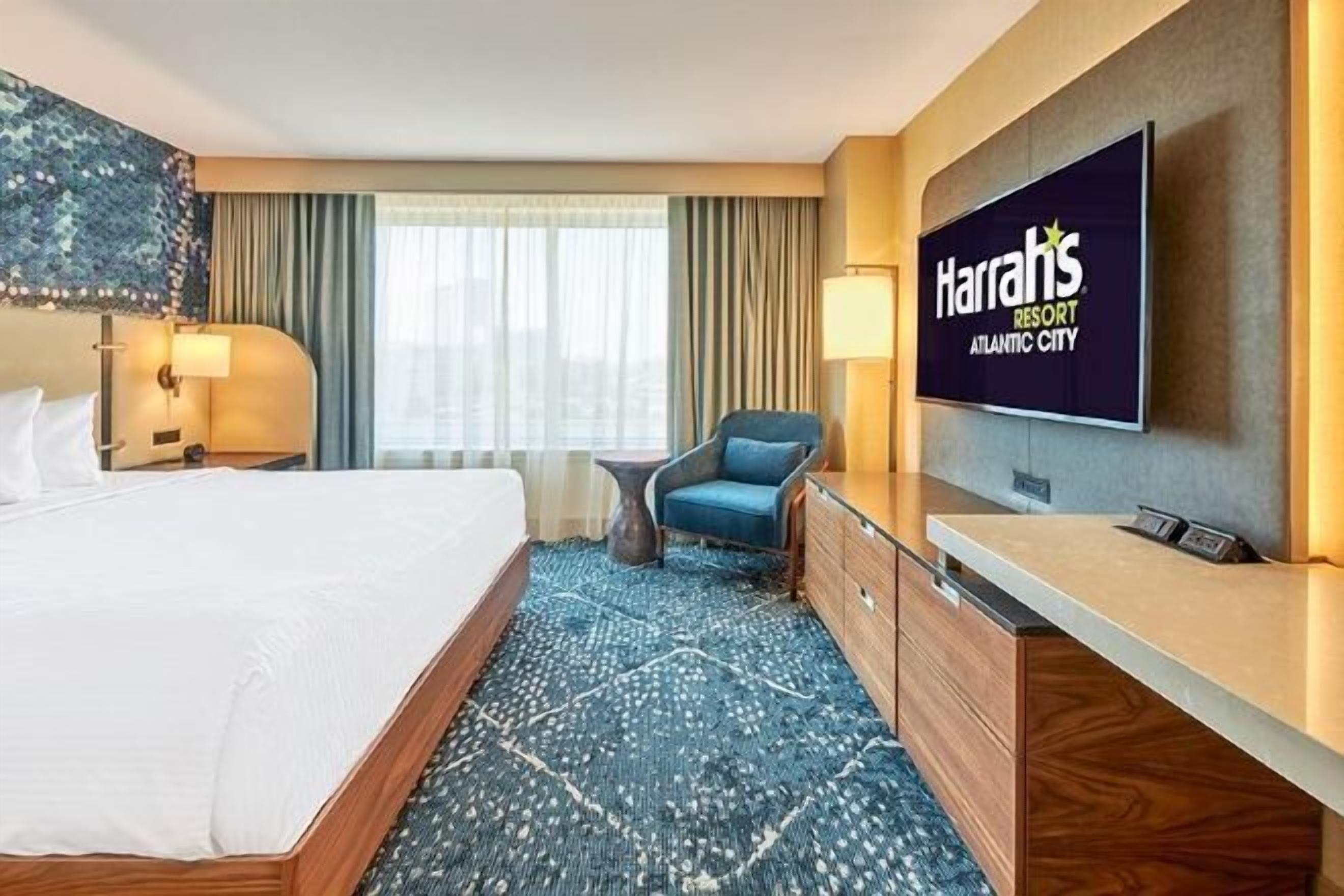 In-room safe, laptop workspace, blackout curtains, iron/ironing board