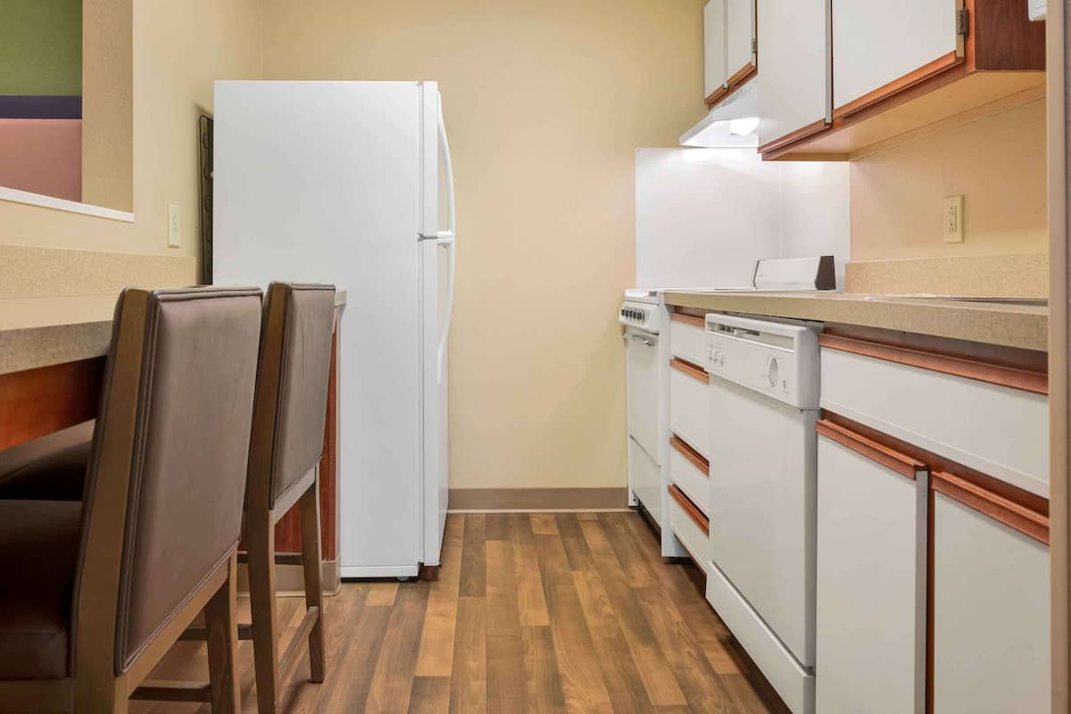 deluxe studio, multiple beds, non smoking | desk, laptop workspace, blackout curtains, iron/ironing board