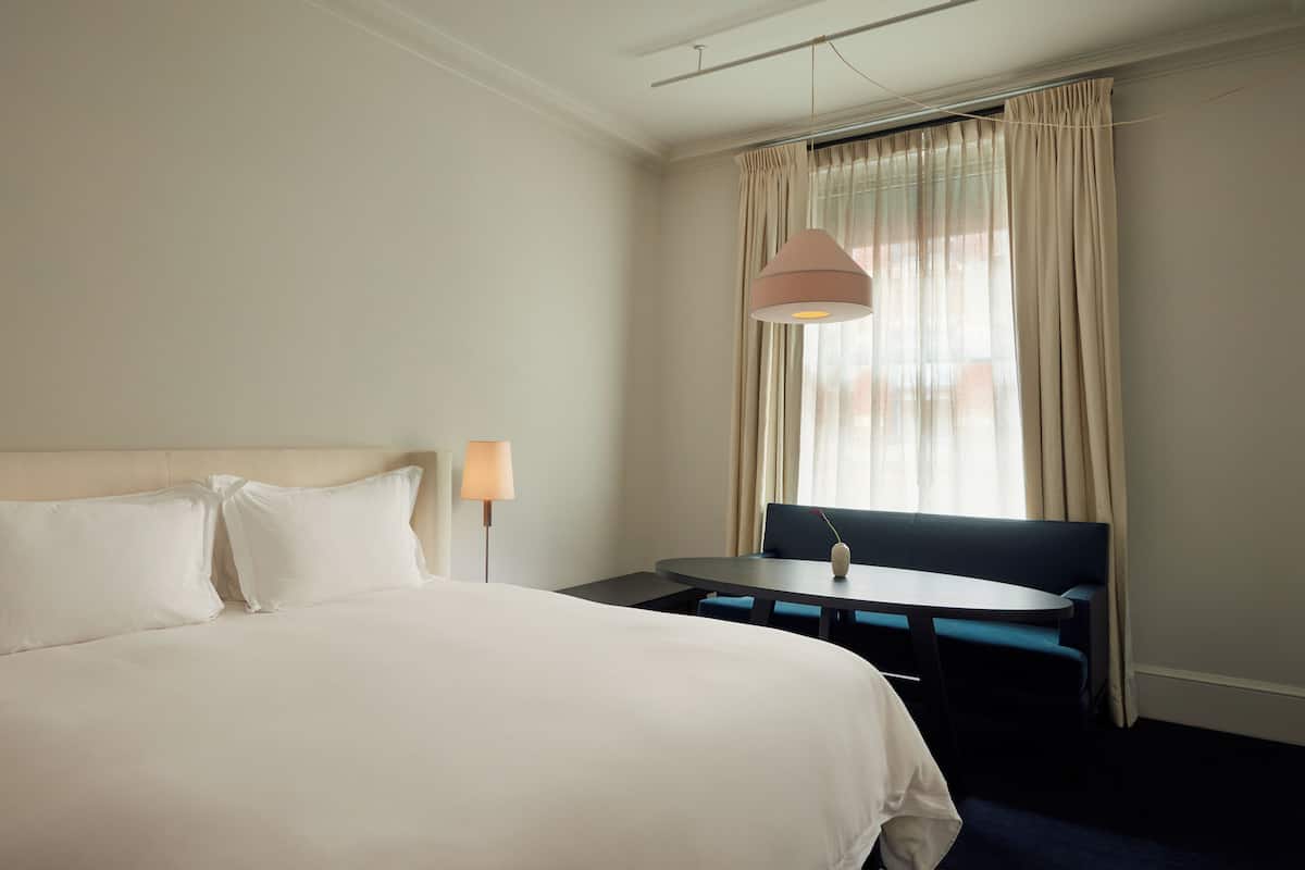 Mercer Room | 1 bedroom, hypo-allergenic bedding, down comforters, pillowtop beds