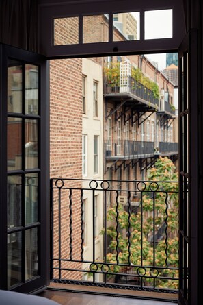 Hypo-allergenic bedding, down comforters, pillowtop beds