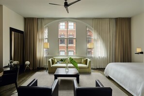 Loft Suite | 1 bedroom, hypo-allergenic bedding, down comforters, pillowtop beds