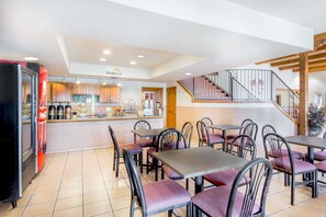 Free daily continental breakfast