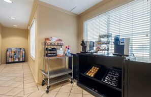 Free daily on-the-go breakfast  - Extended Stay America Suites Eden Prairie Technology Dr (Eden Prairie)