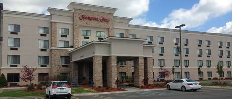 المنشأة من الخارج