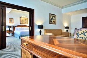 1 habitación, ropa de cama de alta calidad y minibar 