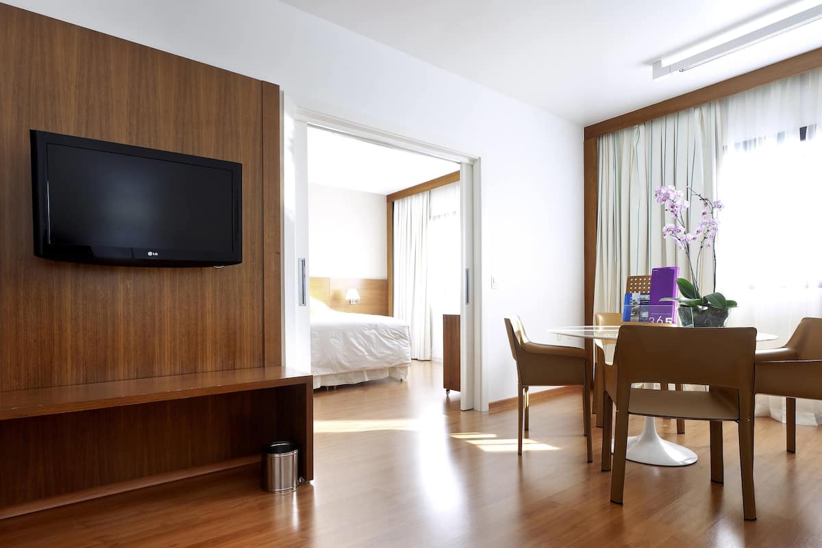 Superior Suite, 1 King Bed | Minibar, in-room safe, desk, blackout drapes