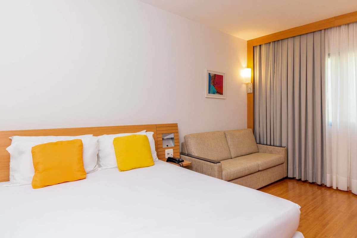 Superior Apartment, 1 Double Bed with Sofa bed | Minibar, in-room safe, desk, blackout curtains