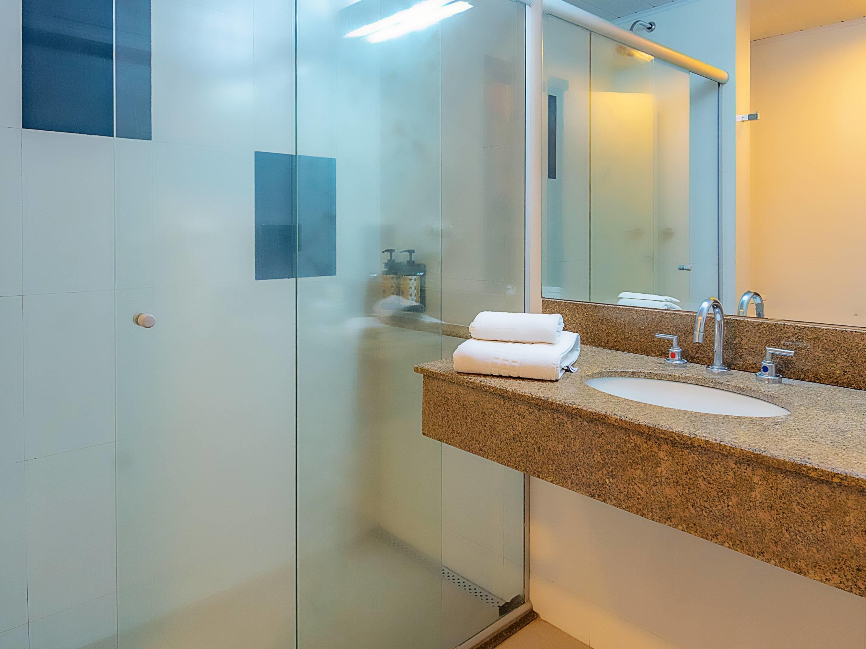 Superior Room, 3 Twin Beds | Minibar, in-room safe, desk, blackout drapes