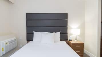 Grand Suite, 1 Queen Bed with Sofa bed, Kitchenette | Desk, blackout drapes, iron/ironing board, free cribs/infant beds