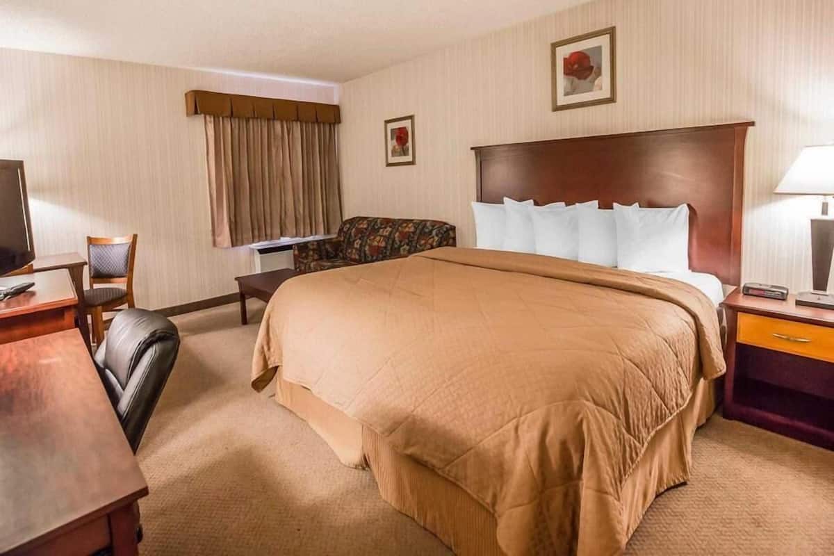 Pillowtop beds, desk, blackout drapes, iron/ironing board