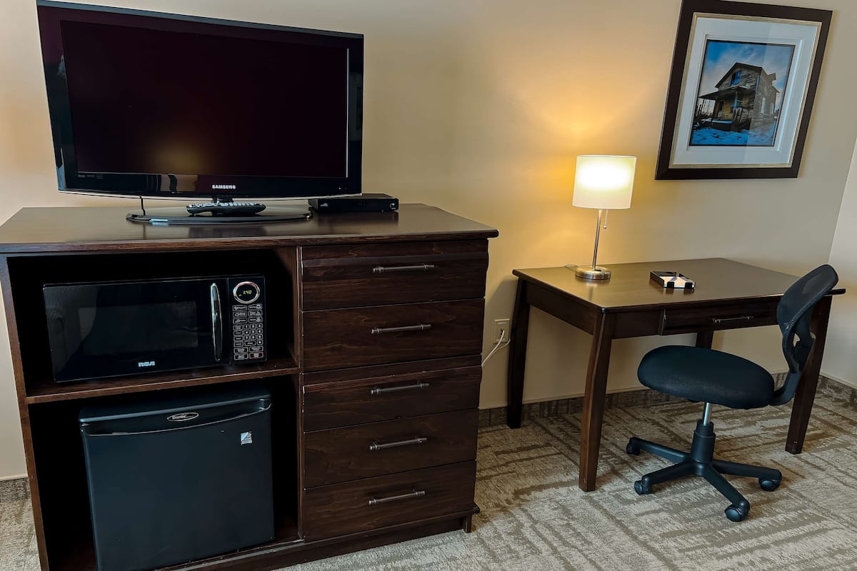 room, 2 queen beds | 1 bedroom, desk, laptop workspace, blackout curtains