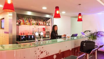Bar (en la propiedad)