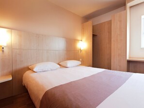 Premium bedding, desk, soundproofing, iron/ironing board
