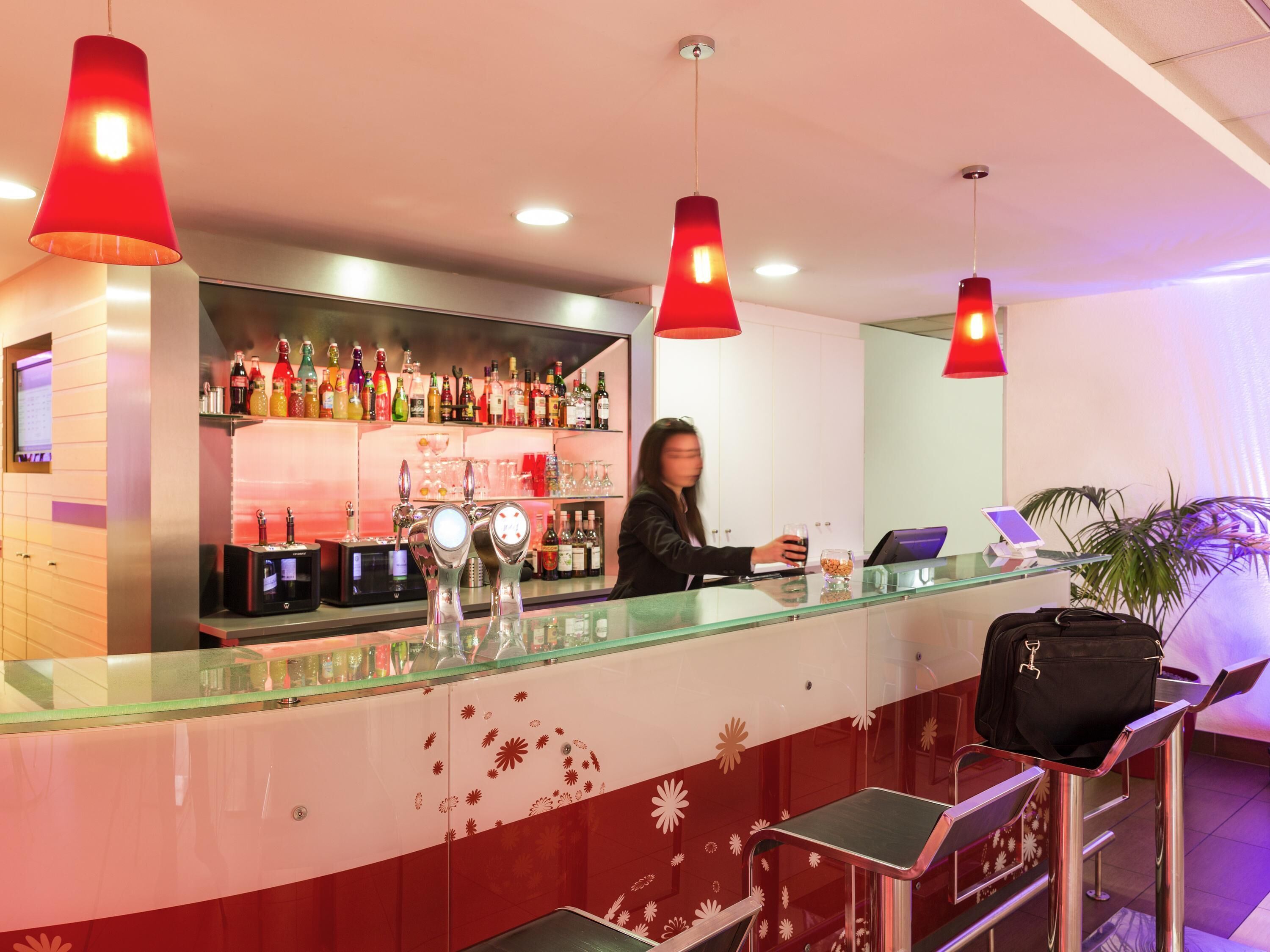 Bar (in der Unterkunft)